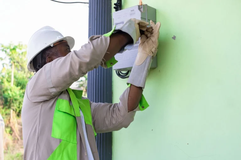 perace-fondRev (2)W-